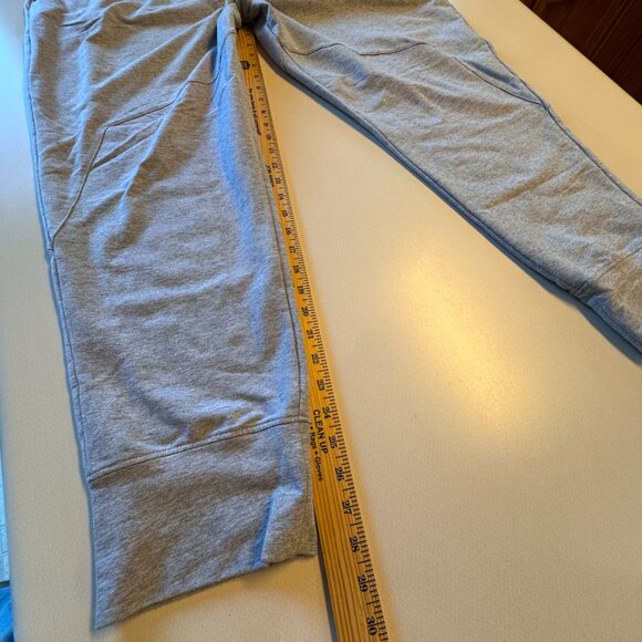 Reebok Joggers Mens Size 3XL Gray Pockets Athleisure Activewear Loungewear - Picture 7 of 11